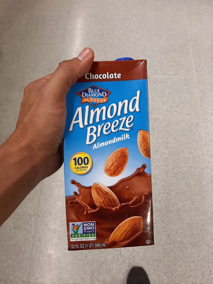 photo of Blue Diamond Chocolate Almond Milk shared by @alets on  20 Feb 2020 - review