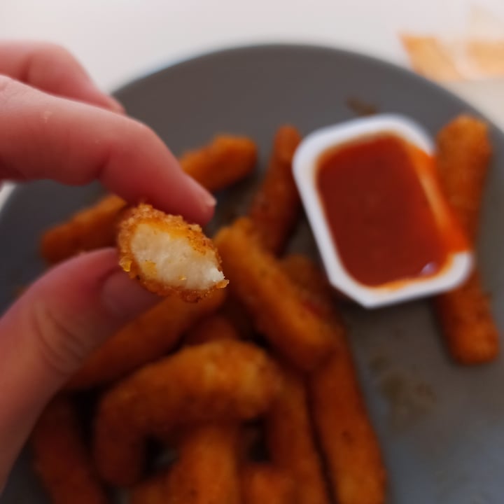 review photo of Vemondo Tiras de queso shared by @srtamatthews on 30 Jan 2022 - review