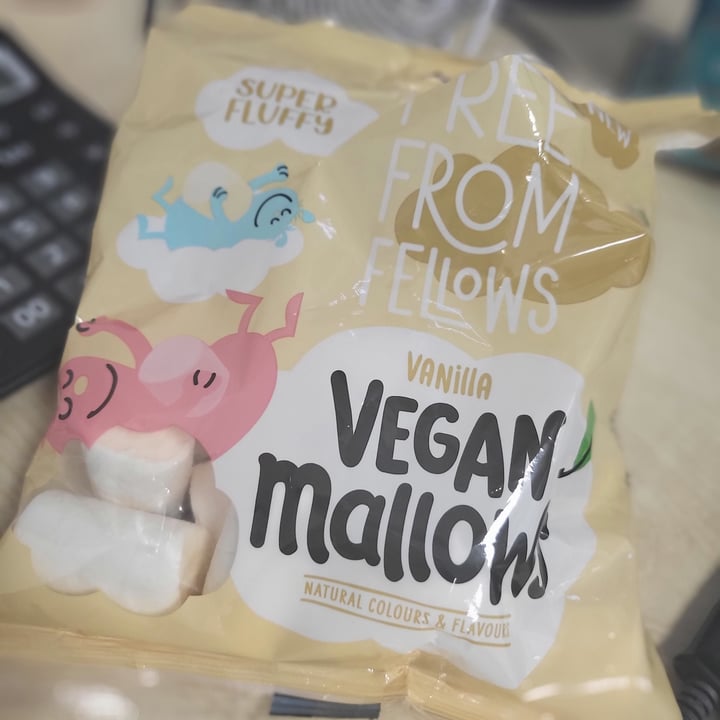 photo of Free From Fellows Vanilla Marshmallows shared by @aveganlifewithjess on  03 Dec 2021 - review