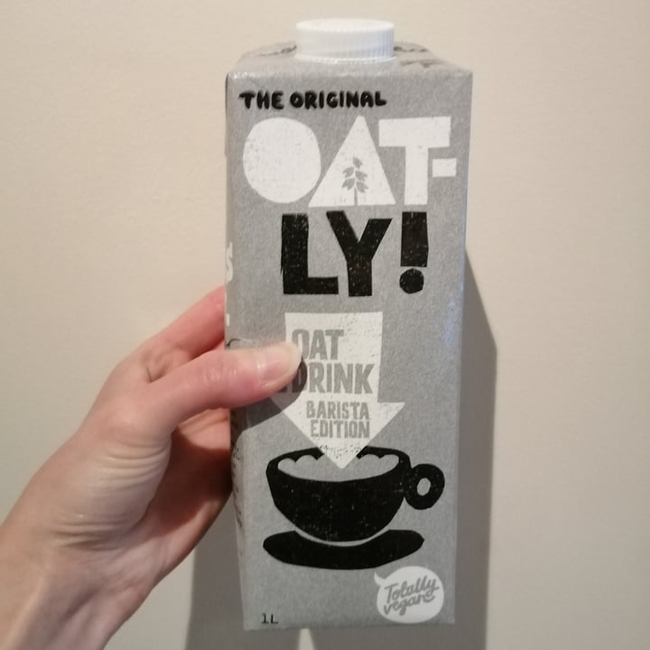 photo of Oatly Oat Drink Barista Edition  shared by @prodie on  24 May 2020 - review