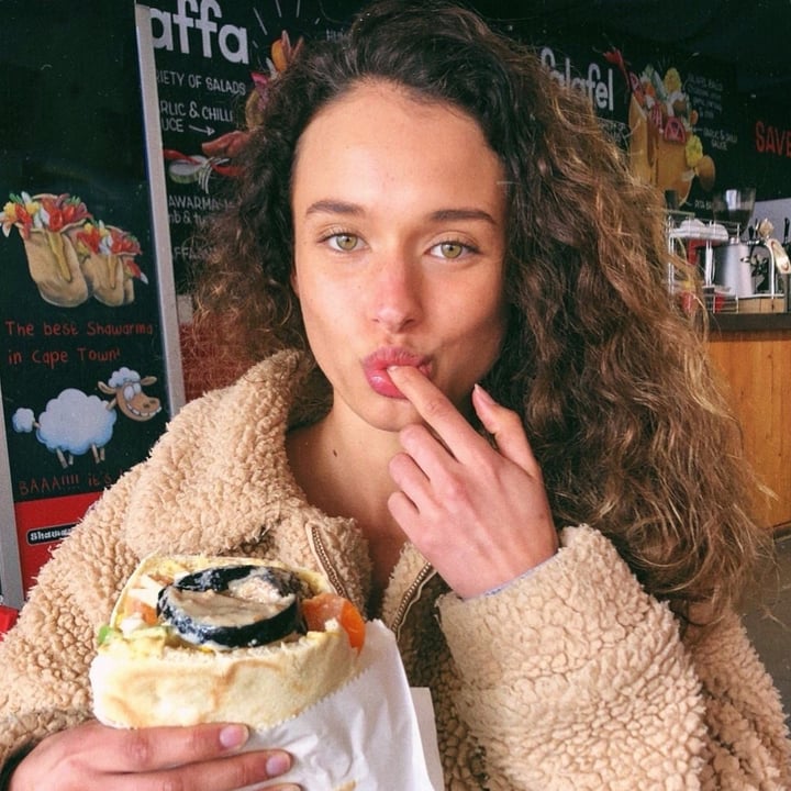 review photo of Shawarma Express Falafel Pita shared by @alexpiaramcg on 08 Aug 2020 - review