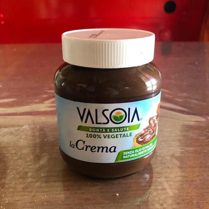 photo of Valsoia Crema alla nocciola shared by @alessiv on  16 May 2022 - review
