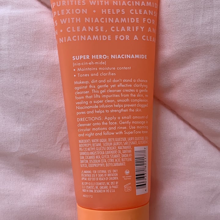 review photo of e.l.f. Cosmetics Superclarify Face wash shared by @lychee on 19 Dec 2021 - review