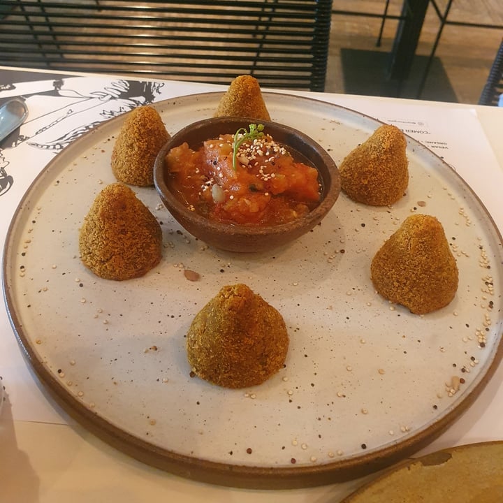 photo of Carrito Organic Coxinha shared by @malutorres on  28 Feb 2022 - review