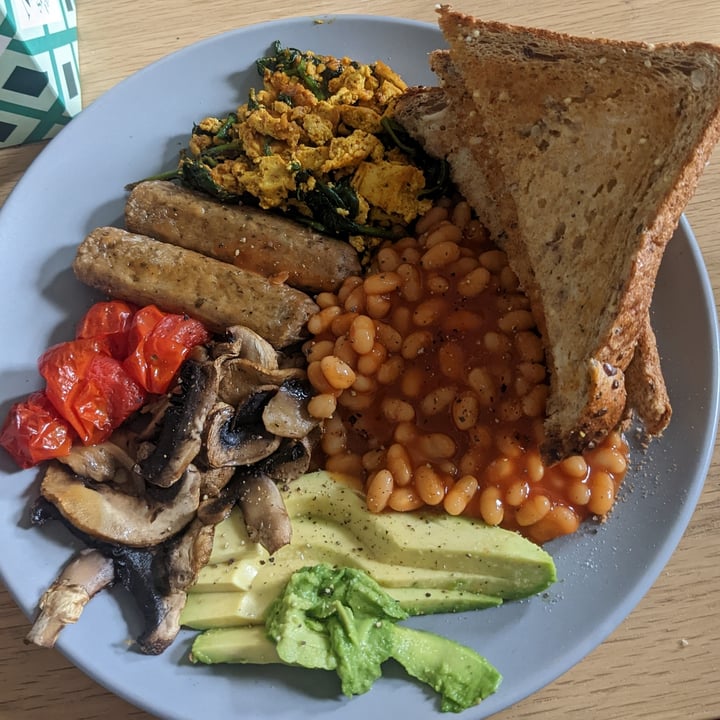 review photo of Richmond 8 BBQ Sauce Flavour Meat-Free Sausages shared by @thespecialk8 on 26 Sep 2022 - review