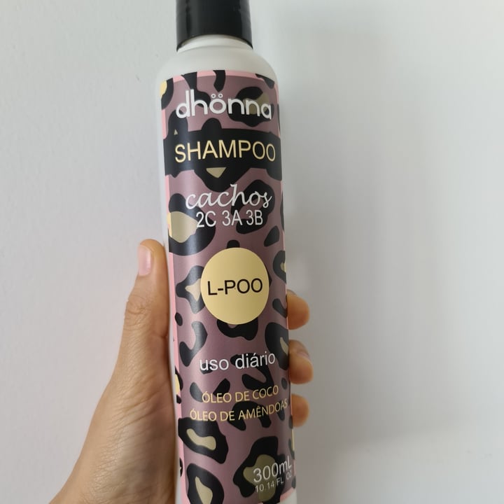 photo of Dhönna Dhönna shampoo low poo para cacheados shared by @ivysantos on  20 Jun 2022 - review