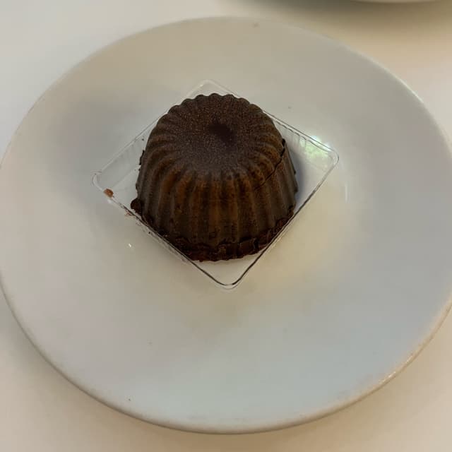 Photo of the dish “Monoporzione al cacao e banana”