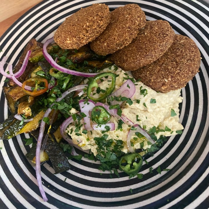 review photo of Le Presine Volanti Piatto Falafel 🧆 shared by @isabella2409 on 06 Aug 2022 - review