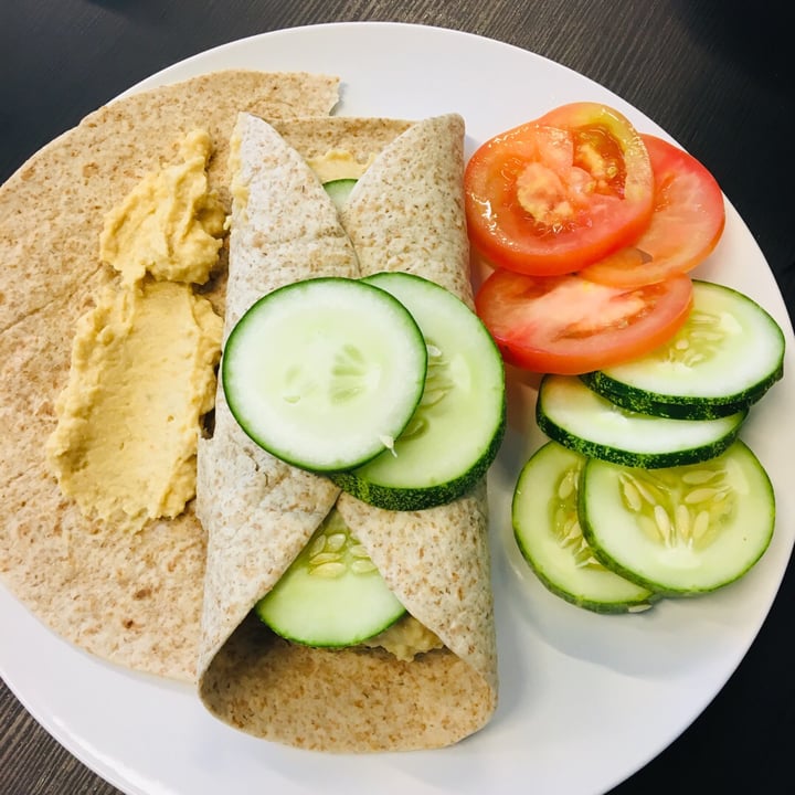 photo of Tesco Wholemeal Tortilla Wraps shared by @herbimetal on  26 Nov 2019 - review