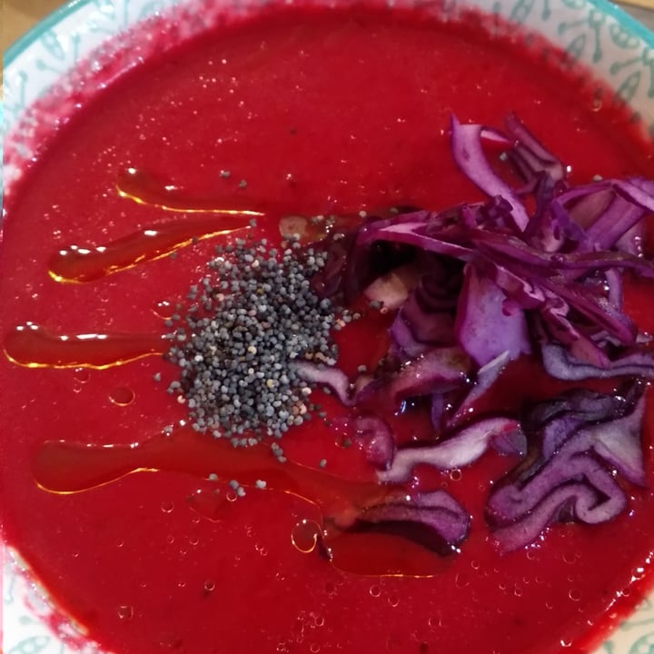review photo of Lo de Ponxe En El Kinto Pino Sopa fría de remolacha shared by @crestina on 09 Sep 2020 - review