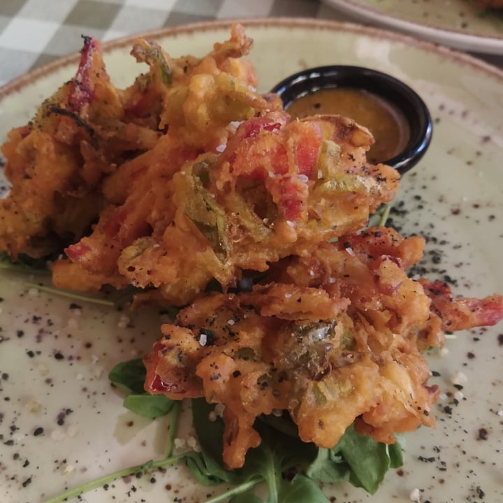 review photo of Blanco y Negro Pakoras Vegetales shared by @ebarrenetxea on 09 Dec 2021 - review