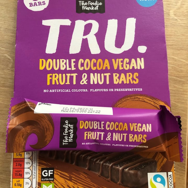photo of The Foodie Market Tru Double cocoa vegan fruit & nut bars shared by @huia07 on  22 Jul 2022 - review