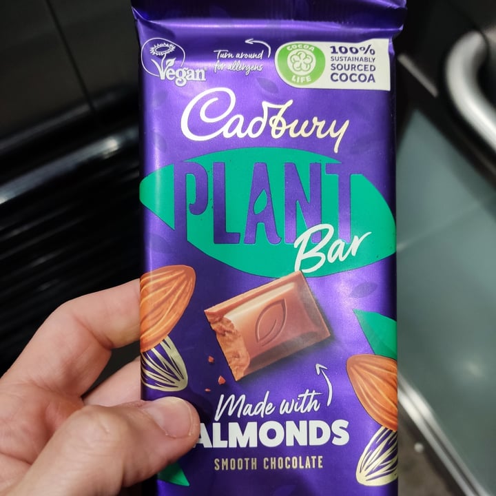 photo of Cadbury Almond shared by @fitveganactivist on  14 Oct 2022 - review