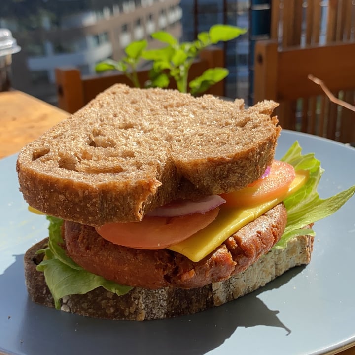 photo of Farm foods Australia Plant Based Burgers shared by @egglings on  02 Oct 2020 - review