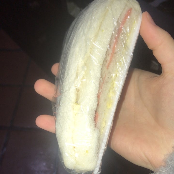 review photo of Postres Veganos Almacén Sandwich De Miga De No Huevo Y Jamón De Soja shared by @catalinagoncalves on 09 Aug 2020 - review