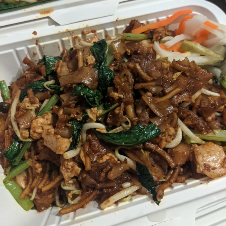 photo of Loving Hut Lh Char Kway Teow Set shared by @shawneofthedead on  14 Oct 2020 - review