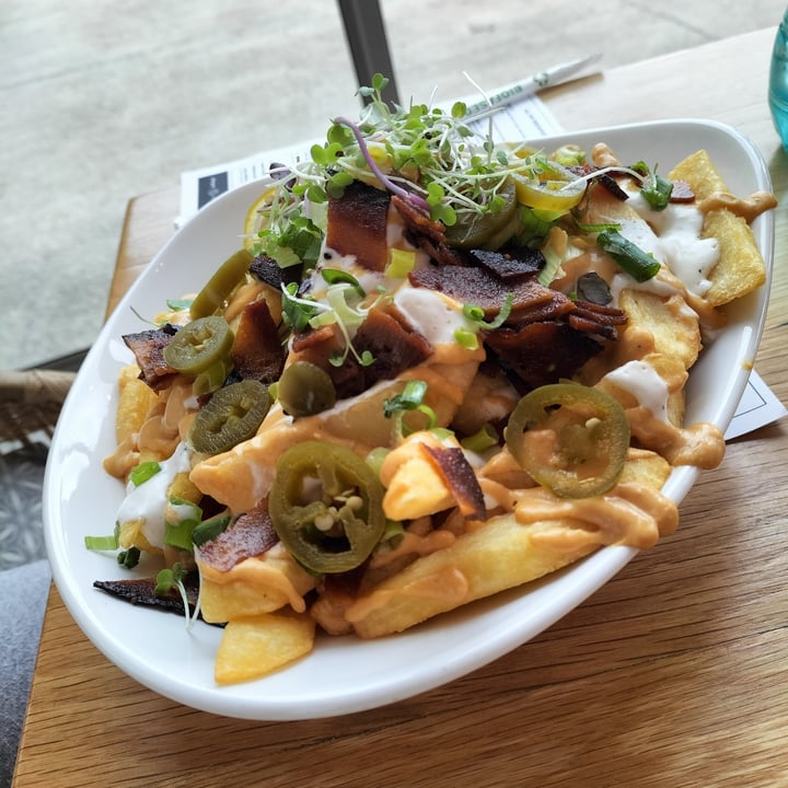 photo of Kaylee's Eatery Loaded Fries shared by @karlotten on  12 Dec 2021 - review