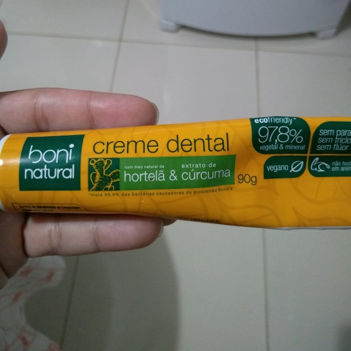 review photo of Boni natural Creme Dental De Hortelã E Cúrcuma shared by @marasnt on 19 Apr 2022 - review