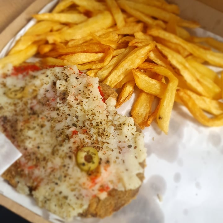 review photo of Venue Milanesa Napolitana De Seitán Con Papas Fritas shared by @pauli-arce on 27 Jan 2021 - review