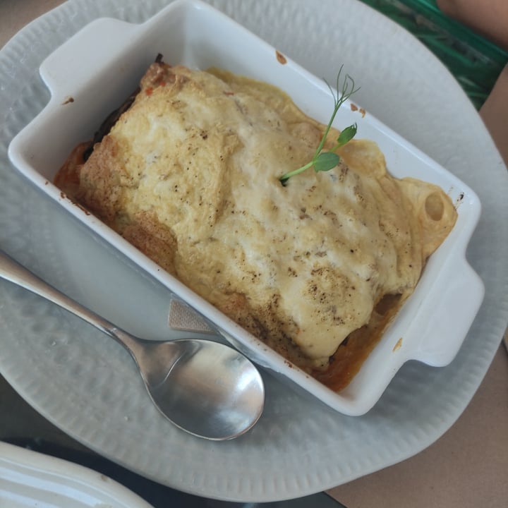 review photo of Samelo Veg Mussaka shared by @reila17 on 06 Nov 2022 - review