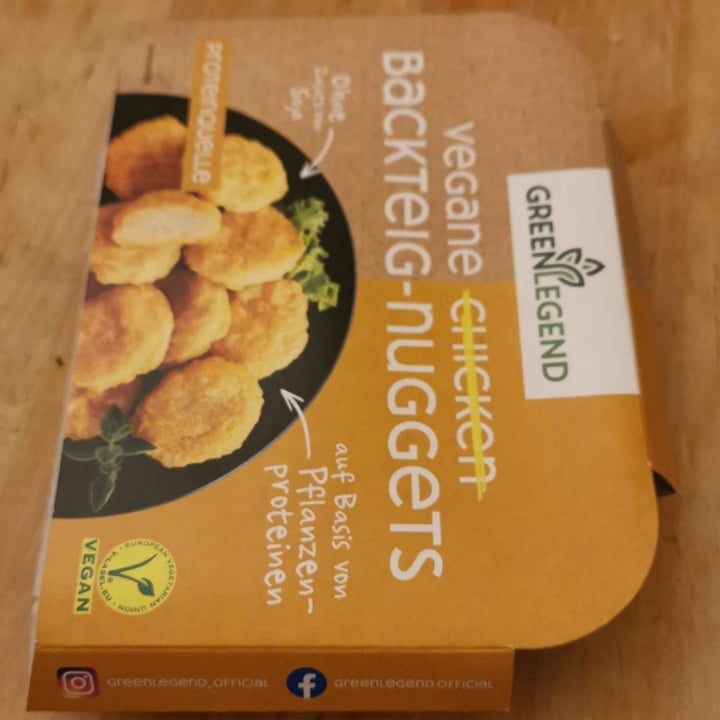 photo of Green Legend vegan chicken nuggets shared by @gloomaniac on  09 Dec 2022 - review