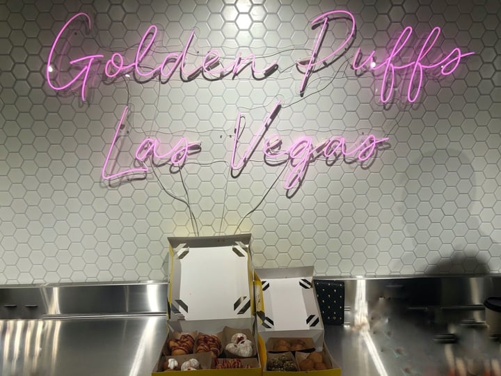 review photo of Golden Puffs Vegan Doughnuts shared by @galina on 15 Nov 2019 - review