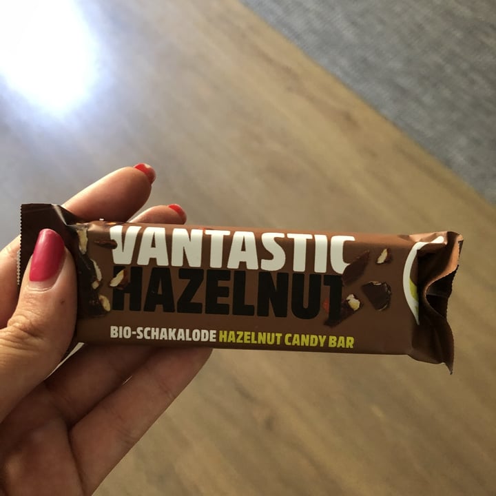 photo of Vantastic Foods Hazelnut Chocolate Bar shared by @sofipasserini on  14 Jul 2022 - review