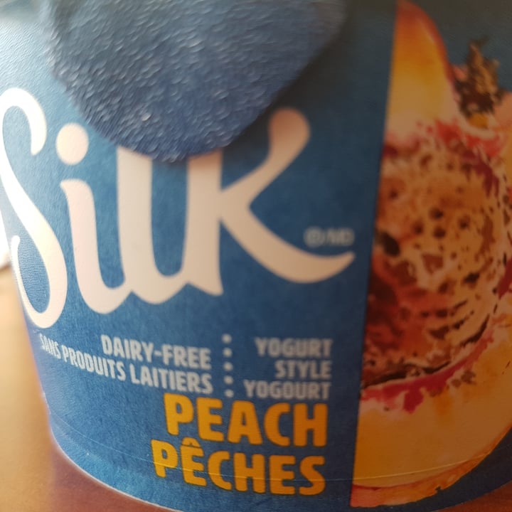 photo of Silk Peach Almondmilk Yogurt Alternative shared by @brilliantbarb on  08 Oct 2020 - review