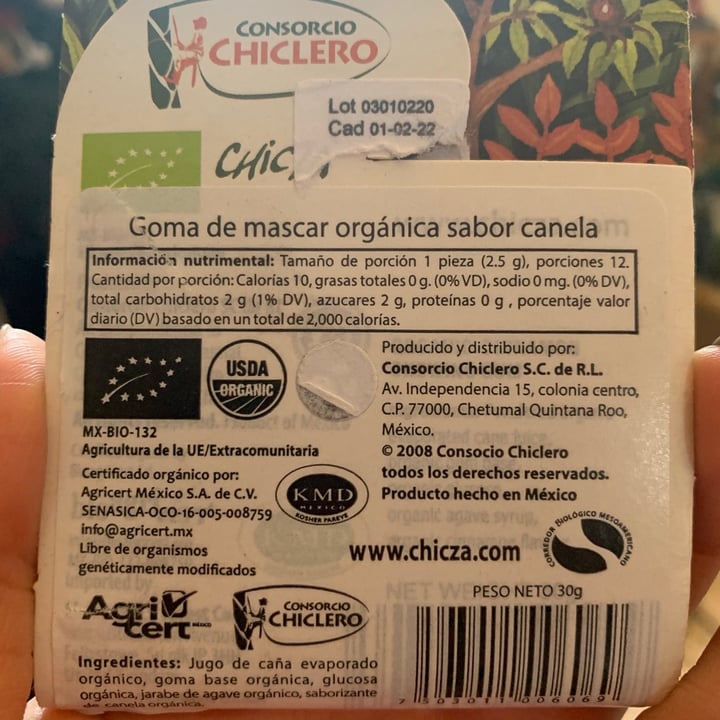 photo of Chicza Organic Mayan Rainforest Chewing Gum Cinnamon shared by @nictecita on  15 Dec 2020 - review