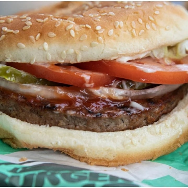 photo of Burger King Impossible whopper shared by @kathyluu12290 on  21 May 2020 - review
