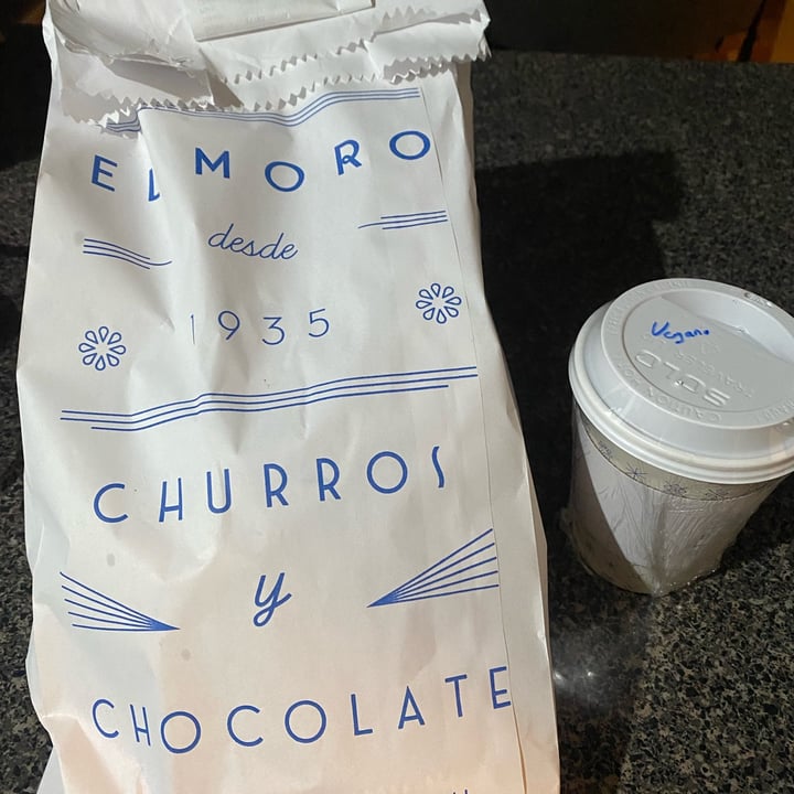 review photo of Churrería El Moro Churros shared by @iraisa on 30 Nov 2022 - review