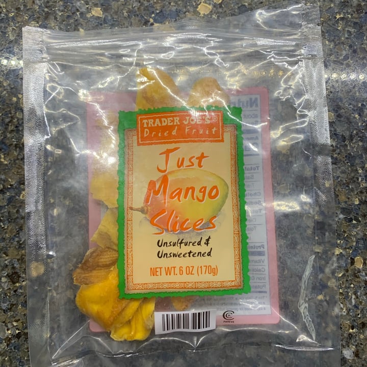 review photo of Trader Joe's Just Mango Slices shared by @carroll2 on 31 Dec 2020 - review