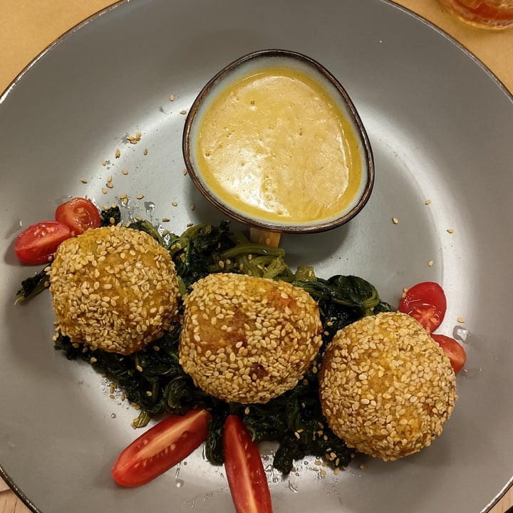 photo of Vitaminas24 Polpette Zucca E Ceci shared by @ennio14 on  18 Nov 2022 - review