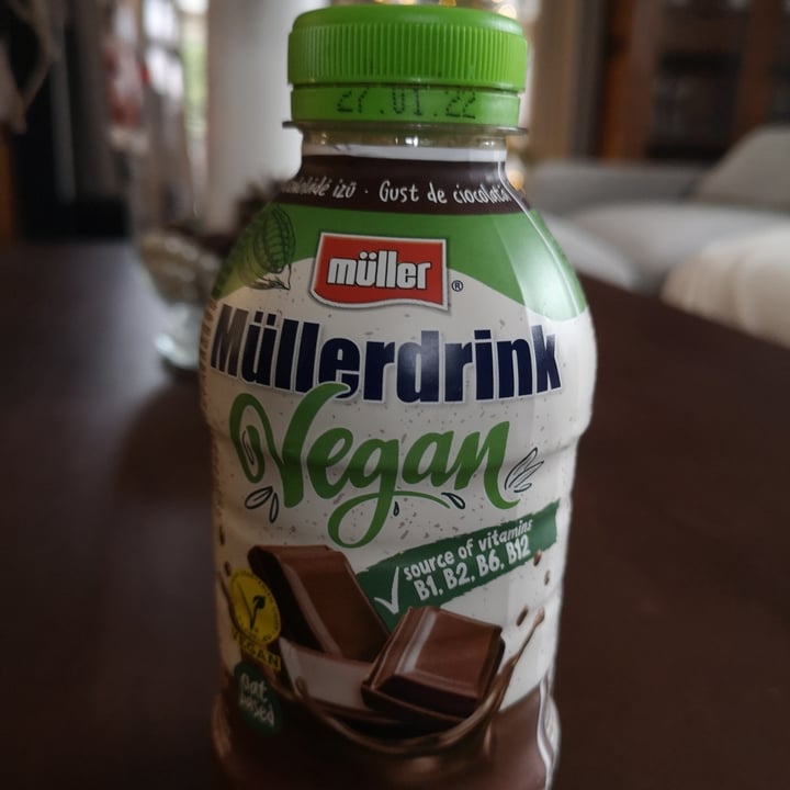 photo of Müller Vegan Drink Schoko shared by @vegancookie on  25 Jan 2022 - review