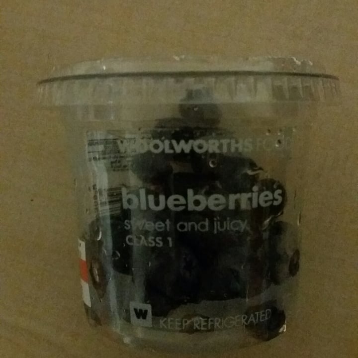 photo of Woolworths Food Blueberries shared by @talthegreenteacher on  13 Jun 2020 - review