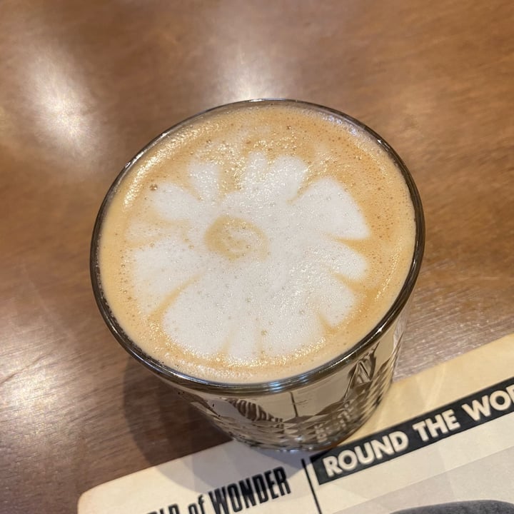 photo of SUSU Vegan Mylk Bar Penang Caffe Latte shared by @aneeshh on  06 Aug 2022 - review