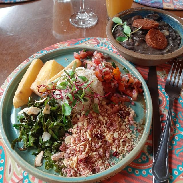 菜肴“Feijoada”的照片