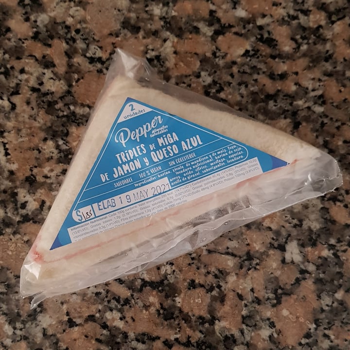 photo of Pepper Sandwiches de miga de Jamon y Queso Azul shared by @matko on  13 Jun 2021 - review