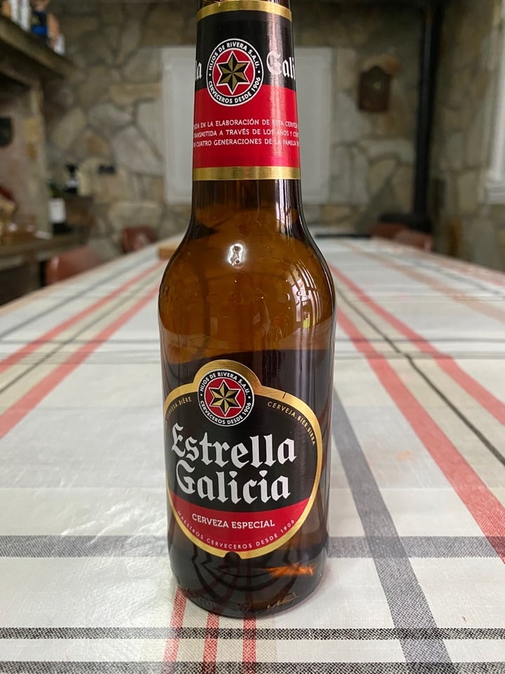 photo of Estrella galicia Estrella Galicia shared by @nuriag on  01 Apr 2020 - review
