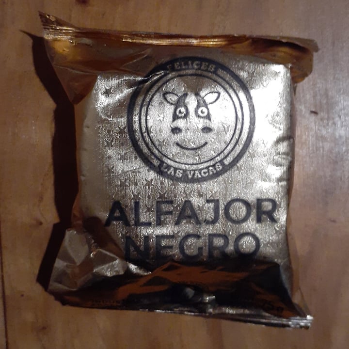 photo of Felices Las Vacas Alfajor Negro shared by @abillionale on  06 Sep 2021 - review