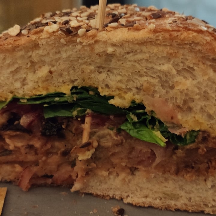 review photo of BiFOR Beer Forlì Vegan burger shared by @saribricka on 09 Apr 2022 - review