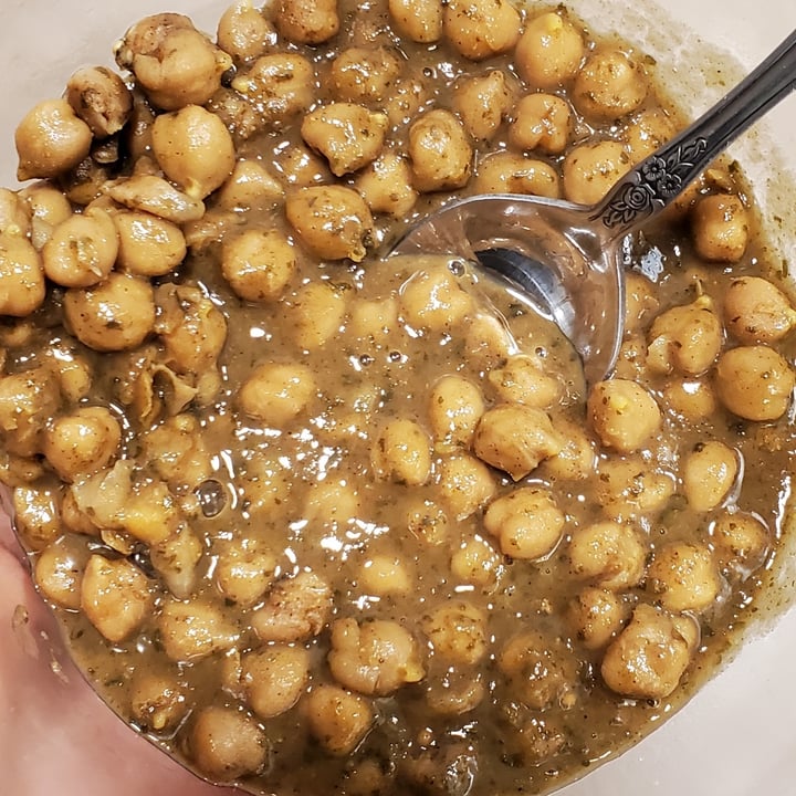 photo of A Dozen Cousins Trini Chickpea Curry shared by @brtjohns on  15 Mar 2022 - review