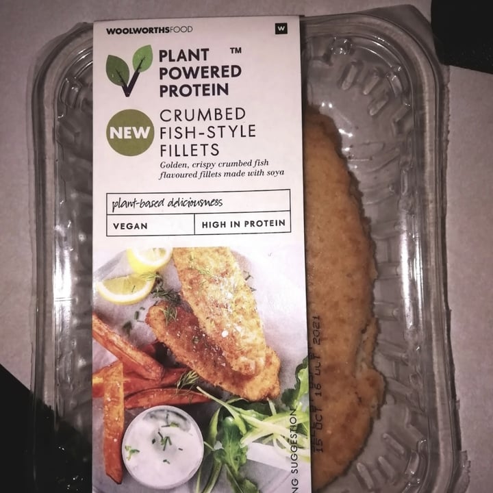 photo of Woolworths Food Crumbed Fish-Style fillets shared by @vnm11 on  12 Apr 2022 - review