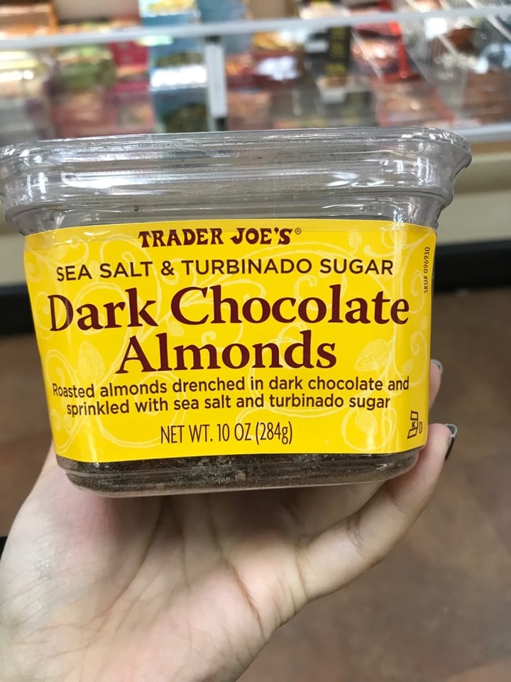 photo of Trader Joe's Dark chocolate almonds shared by @greenapples on  27 Jan 2020 - review