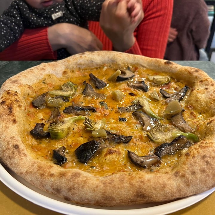 review photo of Grains Pizzeria Pizza vegana shared by @robertamurru on 09 Apr 2022 - review