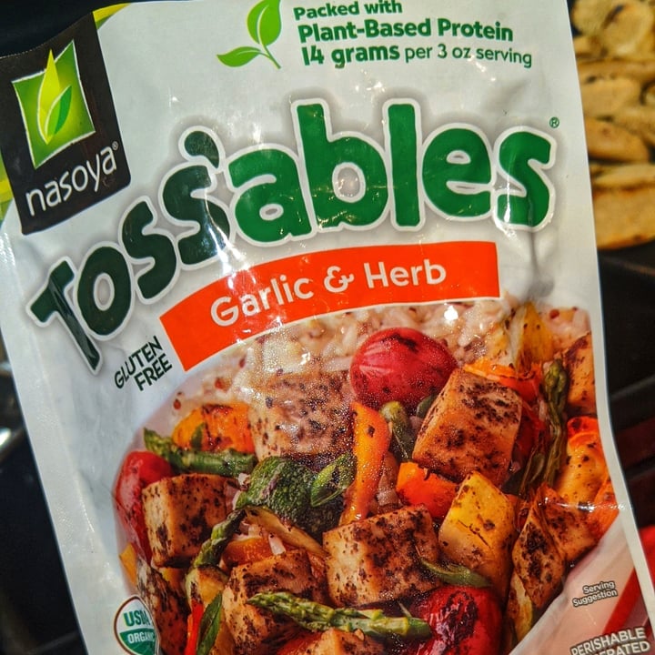 photo of Nasoya Toss'ables Garlic & Herb shared by @catalagata on  23 Jun 2020 - review