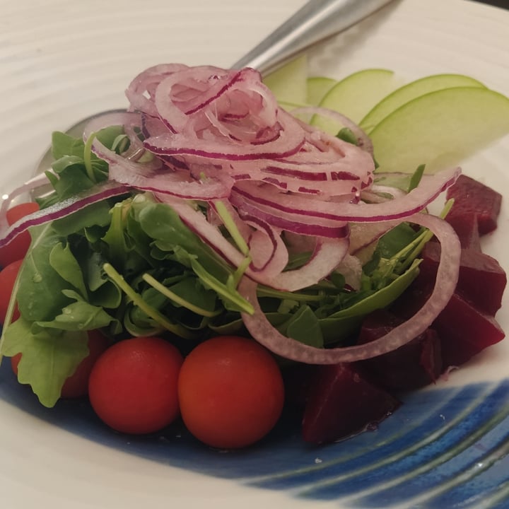 review photo of La Musa Malasaña Ensalada Fresca shared by @ebarrenetxea on 13 Dec 2021 - review