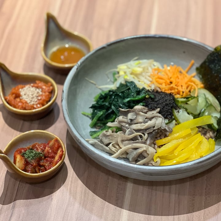 photo of Am I Addicted - Pottery Studio & V Cafe Jardin Bibimbap shared by @biapol on  10 Jul 2022 - review