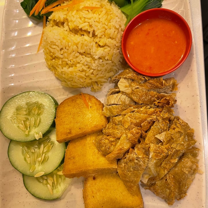 photo of Red Apple Veggie Café chicken rice shared by @jas-veg on  27 Jun 2022 - review