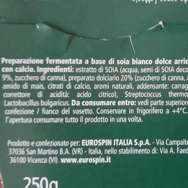 photo of Fior di Natura Yogurt di soia bianco shared by @mercedesmata on  30 Jun 2022 - review